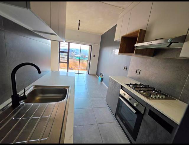 2 BEDROOM APARTMENT FOR SALE IN WATERKLOOF RIDGE